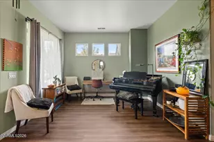 10170 Buckeye Ct, Reno, NV 89521 - Photo 5