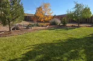 3975 Kettle Rock Dr, Reno, NV 89508 - Photo 13