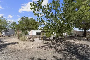 2565 Ruby Ave, Silver Springs, NV 89429 - Photo 7