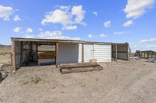 2565 Ruby Ave, Silver Springs, NV 89429 - Photo 43