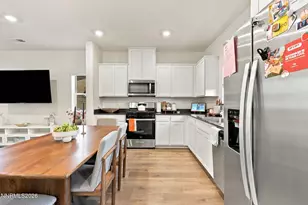 737 Hamilton Pk Ct, Reno, NV 89506 - Photo 5