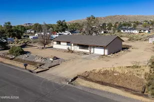 2140 Wildflower Dr, Washoe Valley, NV 89704 - Photo 11
