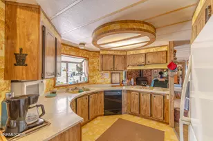 32 Wild Peach Ln, Smith Valley, NV 89444 - Photo 11
