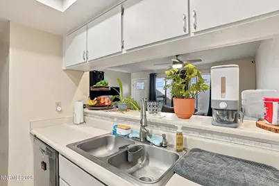 1564 Steven Court, Sparks, NV 89431 - Photo 5