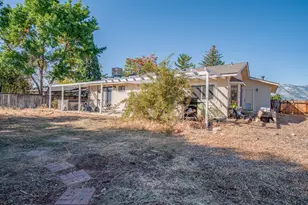 747 E Peak Ln, Gardnerville, NV 89460 - Photo 33