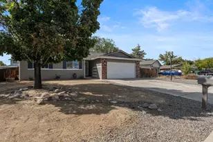 3037 Chollar Cir, Sparks, NV 89434 - Photo 3