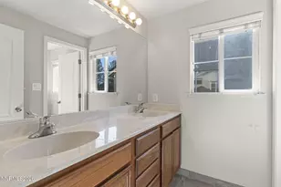 10041 Silver Star Dr, Reno, NV 89521 - Photo 17