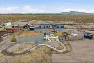 52 Mason Pass Rd, Yerington, NV 89447 - Photo 11