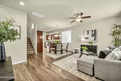 3678 Hollywood Park Drive, Reno, NV 89512 - Photo 9