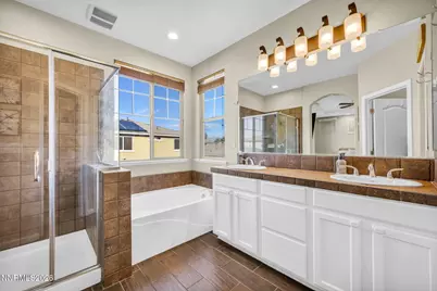 7239 Foxwood Lane, Sparks, NV 89436 - Photo 17