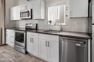 831 Ryland St, Reno, NV 89502 - Photo 9