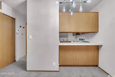 4985 W 7th Street #APT 11, Reno, NV 89503 - Photo 11