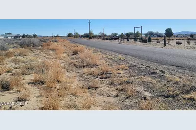2540 E 9th Street, Silver Springs, NV 89429 - Photo 9