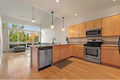 374 State Street, Reno, NV 89501 - Photo 7