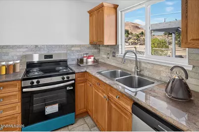 10605 Bighorn Drive, Reno, NV 89508 - Photo 17