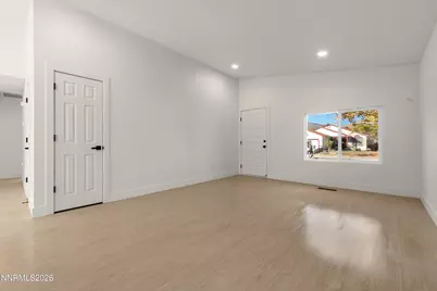8540 Red Baron Boulevard, Reno, NV 89506 - Photo 9