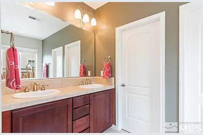 4303 Globe Court, Sparks, NV 89436 - Photo 9