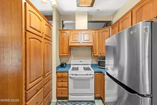 3880 Toucan Ct, Reno, NV 89508 - Photo 7