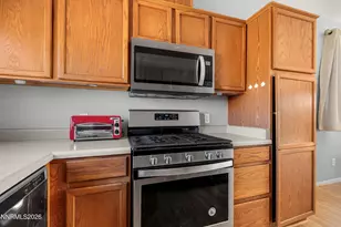 20932 White Rock Dr, Reno, NV 89508 - Photo 11
