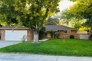 2500 Silver Sage Dr, Carson City, NV 89701 - Photo 1