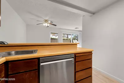 2107 Roundhouse Road, Sparks, NV 89431 - Photo 15