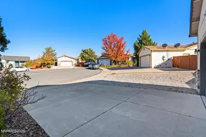 5832 Sepia Court, Sun Valley, NV 89433 - Photo 5