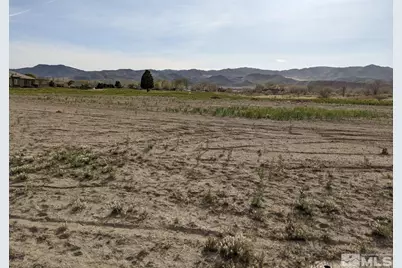907 S Whitacre Street, Yerington, NV 89447 - Photo 1