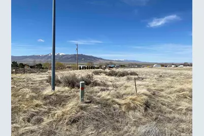 9750 Zaring, Winnemucca, NV 89445 - Photo 1