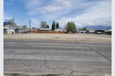 8th & H H Street, Hawthorne, NV 89415 - Photo 1