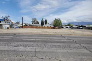 8th & H H St, Hawthorne, NV 89415 - Photo 1