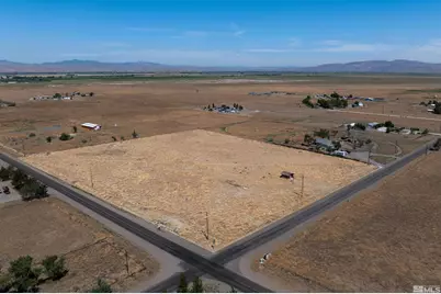 570 Pete Henrichs Road, Yerington, NV 89447 - Photo 1