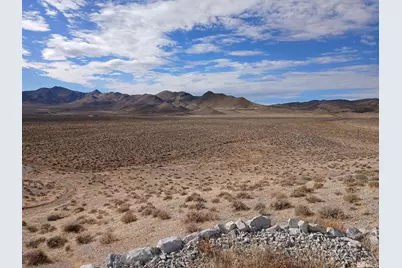 24 Ludington Road, Yerington, NV 89447 - Photo 1