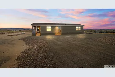1105 Idaho Avenue, Silver Springs, NV 89429 - Photo 1