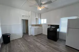 1027 1/2 W 2nd St, Reno, NV 89503 - Photo 1
