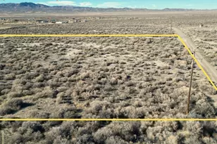 2115 Wagontrain Rd, Lovelock, NV 89419 - Photo 1