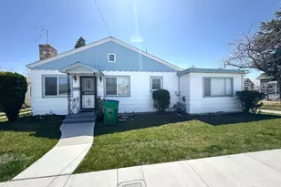 1229 & 1231 F St, Sparks, NV 89431 - Photo 1