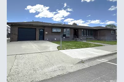 690 Reinhart Street, Winnemucca, NV 89445 - Photo 1