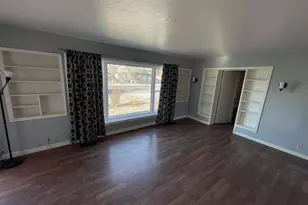 595 Taylor Pl, Lovelock, NV 89419 - Photo 1