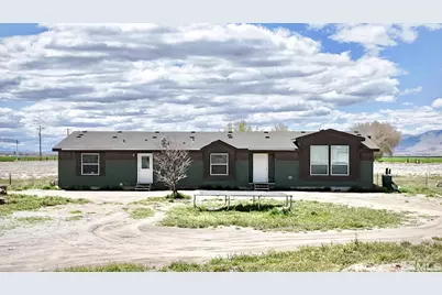4560 Crosswind Avenue, Winnemucca, NV 89445 - Photo 1