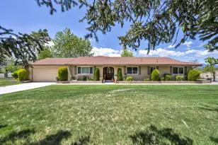 1000 Sagebrush Ct, Gardnerville, NV 89460 - Photo 1