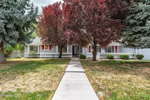 15 Sunlit Ct, Sparks, NV 89441 - Photo 1