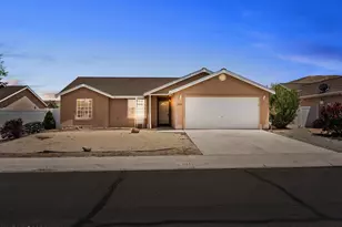 1463 Grey Bluffs Dr, Fernley, NV 89408 - Photo 1