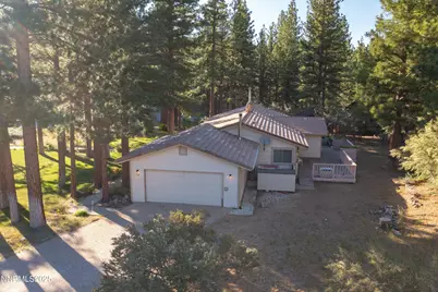 25 Yellow Pine Circle, Reno, NV 89511 - Photo 1