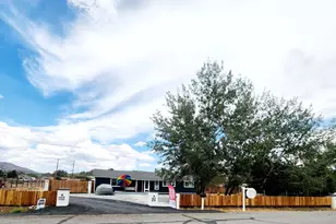 11547 Chesapeake Dr, Reno, NV 89506 - Photo 1