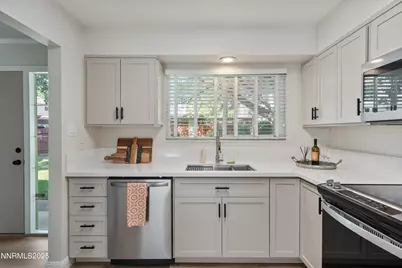 268 E Smithridge Park, Reno, NV 89502 - Photo 1