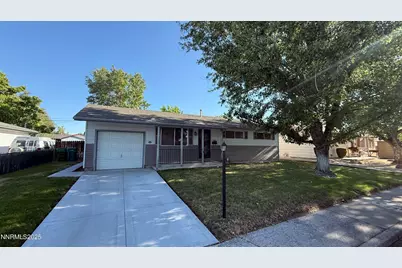 31 Sheridan Way, Sparks, NV 89431 - Photo 1