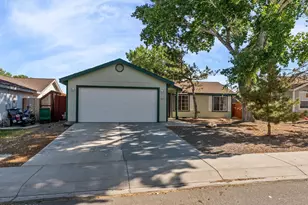 837 Columbine Dr, Fernley, NV 89408 - Photo 1