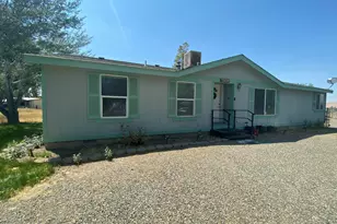 4125 Golden Cir Dr, Winnemucca, NV 89445 - Photo 1