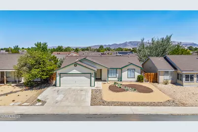 518 Garden Circle, Fernley, NV 89408 - Photo 1