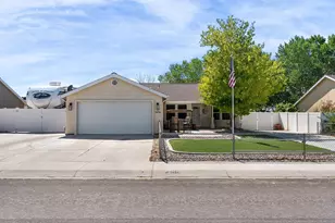 1456 Grey Bluffs Dr, Fernley, NV 89408 - Photo 1